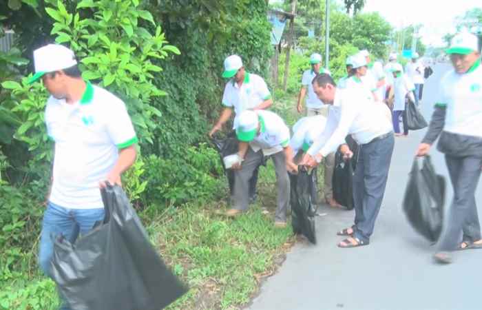 Trần Đề: Mitting hưởng ứng chiến dịch làm cho thế giới sạch hơn