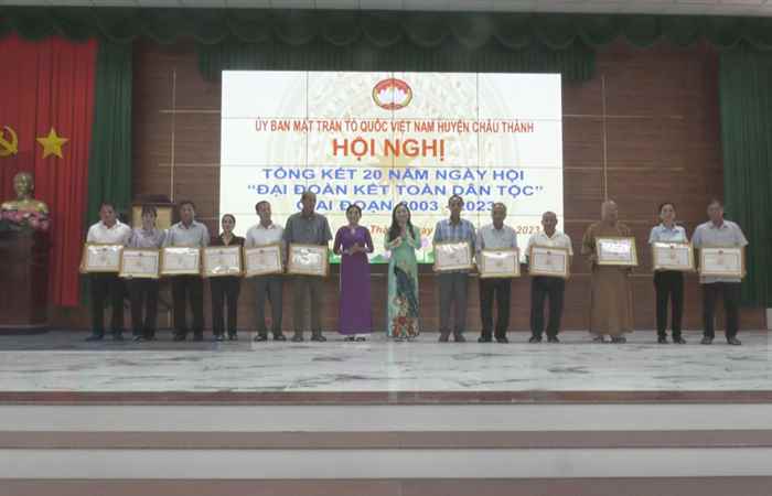 Uỷ ban MTTQ Việt Nam huyện Châu Thành tổng kết 20 năm tổ chức Ngày hội đại đoàn kết toàn Dân tộc giai đoạn 2003 - 2023