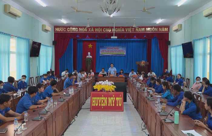 Mỹ Tú: Lãnh đạo Đảng, Chính quyền gặp gỡ, đối thoại với thanh niên  
