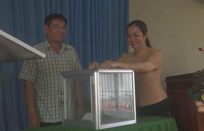 Cù Lao Dung: Hội Liên hiệp phụ nữ ra mắt mô hình “Đổi rác thành tiền”  