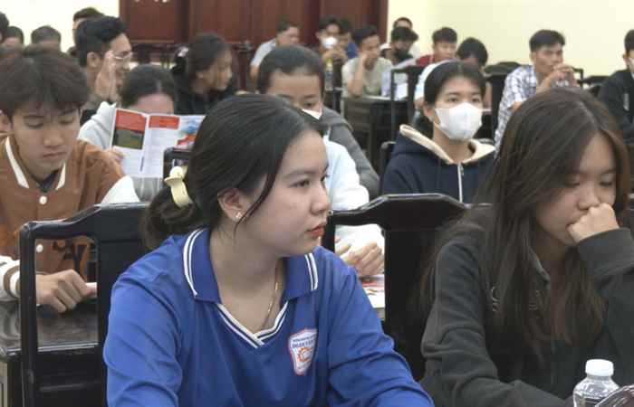 Cù Lao Dung: Tư vấn giới thiệu làm việc tại Nhật Bản