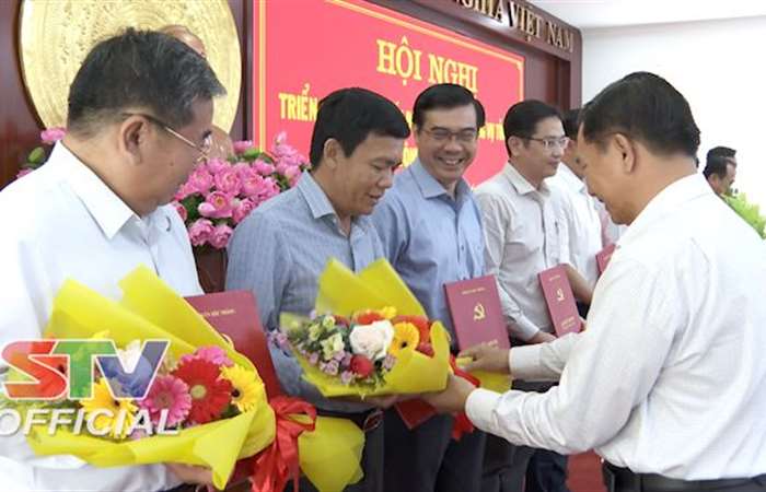 Triển khai các Quyết định của Ban Thường vụ Tỉnh ủy về công tác cán bộ