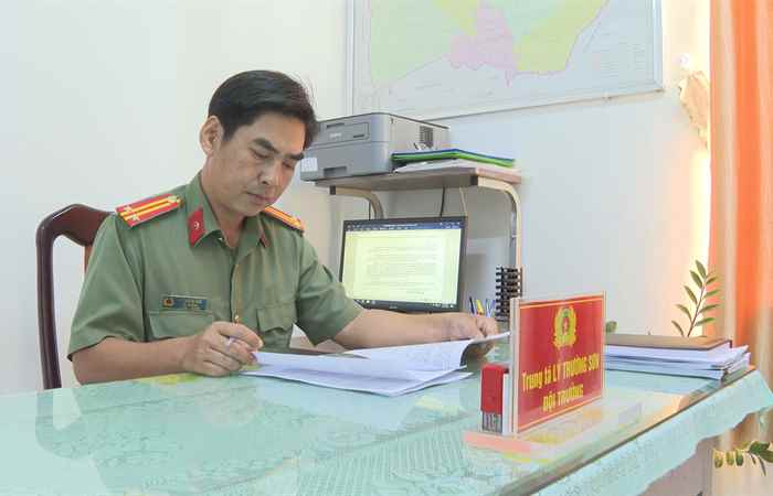 Trung tá Lý Trường Sơn luôn thực hiện 6 điều Bác Hồ dạy (17-12-2023)