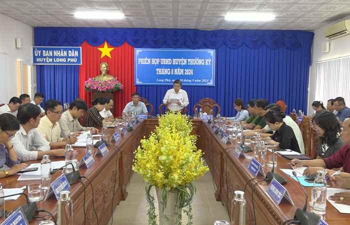 UBND huyện Long Phú sơ kết tình hình kinh tế - xã hội tháng 8 năm 2024
