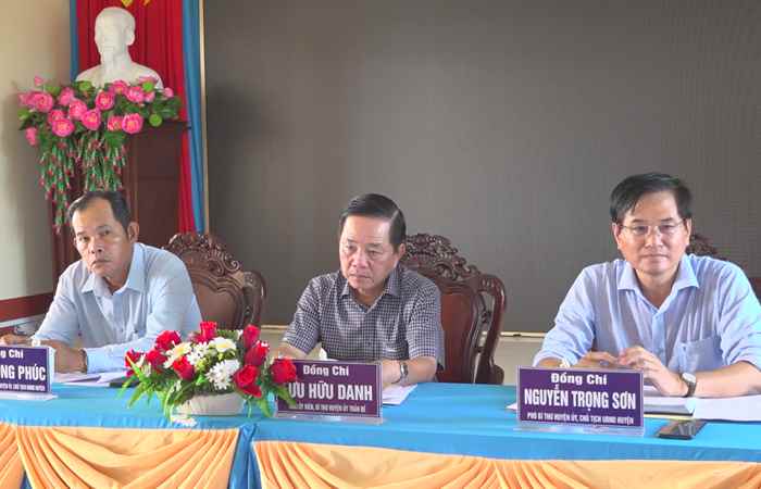 Ủy ban nhân dân huyện Trần Đề sơ kết tình hình kinh tế - xã hội quý III năm 2024