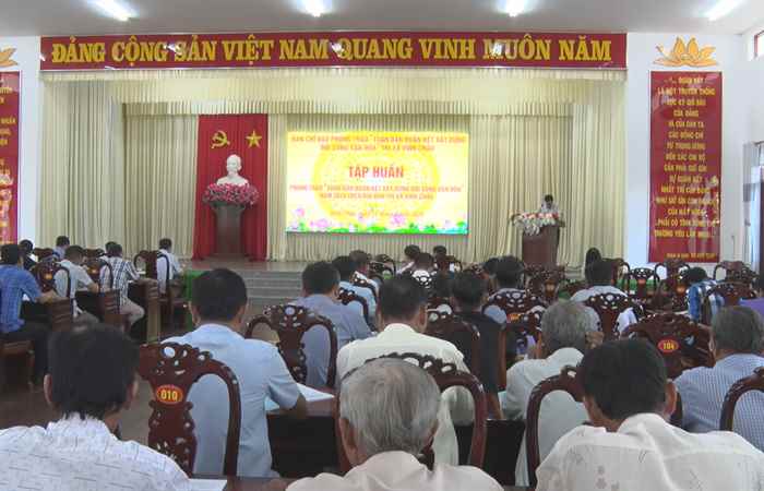 UBND thị xã Vĩnh Châu tập huấn phong trào “Toàn dân đoàn kết xây dựng đời sống văn hóa”