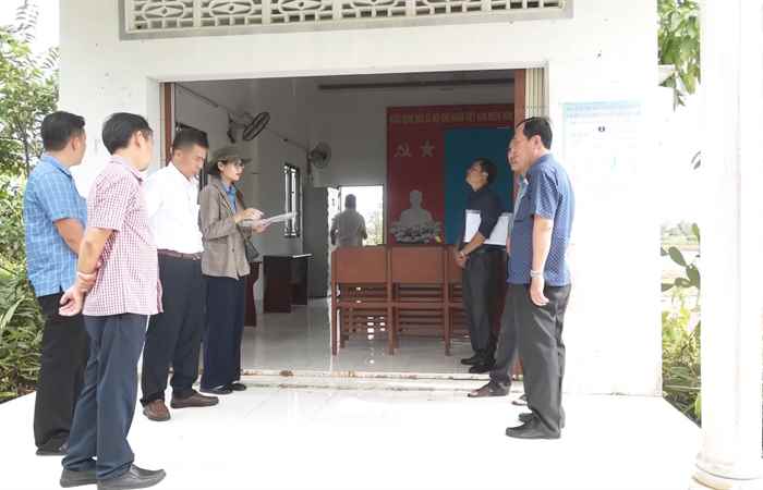 Vĩnh Châu: Lãnh đạo Sở VH, TT&DL khảo sát các Nhà sinh hoạt cộng đồng  