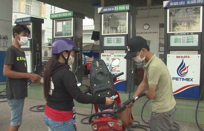 Xăng tăng giá ngày 23-5-2018